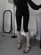 eyelet stud capri leggings (2color)