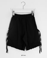 Hisami Strap Banding Frill Bermuda Pants