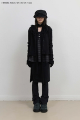 Button Slit Midi Skirt / Black