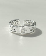 White Star cubic Ring