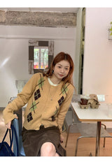 Argyle pattern wool knit cardigan