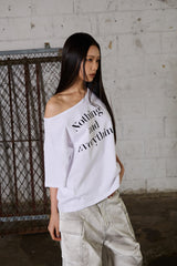 レタリング オーバーサイズ ワンショルダー Tシャツ-ホワイト