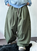 4000SOLD NYLON PINTUCK PANTS