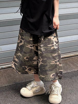 hip patch camo bermuda pants