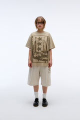 サウンドウェーブアートワークダメージウォッシングTシャツ (ベージュ)