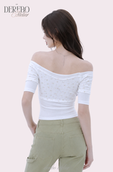 Sherbet off-shoulder button short sleeve T-shirt