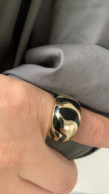Black pattern gold ring
