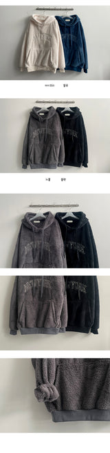 Rugle lettering fur embroidered hoodie