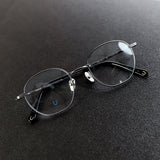 Knouun Round titanium glasses CODE. 101. A gray