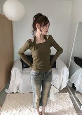 カットアウト ホルターネック タンク ＆ ライトウェイト テンセル ロングスリーブ Tシャツ レイヤード セット