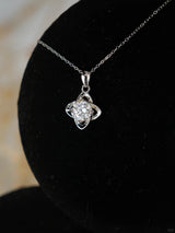 Summer limited edition four-leaf clover diamond necklace