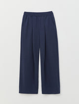 One-tuck wide pants
