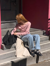 ロエルオフショルダーシャーリングTシャツ
