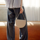 HALF MOON_olive