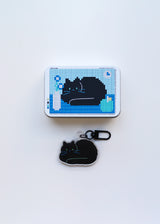 hunched cat keyring
