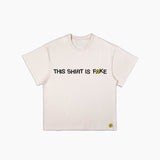 フェイクステートメントTシャツ| FLAT WHITE