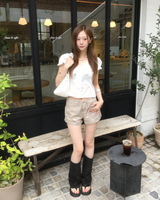 Puff tie blouse