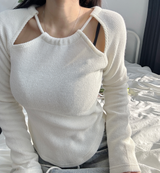 (UNIQUE + HIP / DELICATE 🤍🩶 / YEAR-END LOOK / CASUAL) BACK POINT + THREE-HOLE LIP U-NECK SLIT TOP