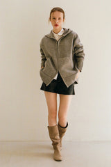 WRINKLE BOOTS IN OAT MILK