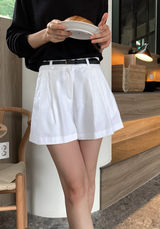 オンAラインツーピンタック 3/4 ショーツ / 4 Colors
