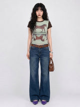 DOTTED HORSE GRAPHIC SLIM TEE