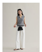 loose-fit high-waisted straight denim pants