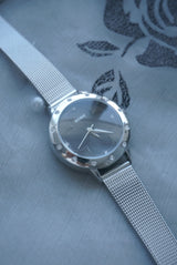 clover mesh strap watch