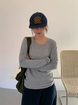 ヒカット ラウンド ロングスリーブ Tシャツ