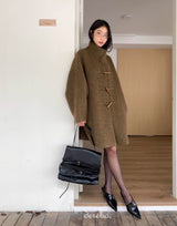wool high-neck toggle half coat