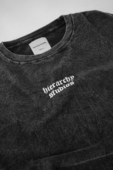 Hierarchy Studios - ウォッシュドブラックワイドロゴオーバーサイズTシャツ