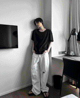 ビンテージダメージホワイトパンツ