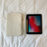 Clam タブレット＆ラップトップケース _ ソフトクリーム (13 inch)