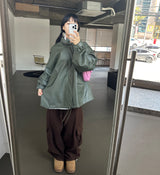 (UNISEX) LEATHER FAUX-LEATHER AUTUMN BOXY ルーズフィットフィールドジャケット – KHAKI