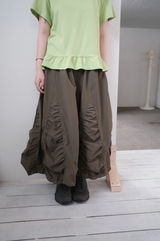 bee frill T (4c)