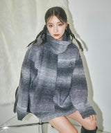 UNISEX マフラー付グラデニット