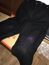 ワイルドフラワーステッチパンツ _ ブラック＆パープル