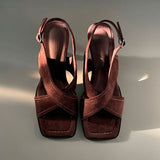 STITCH POINT X SANDALS (BROWN)
