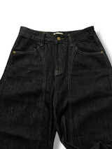  Curved stitch denim pants