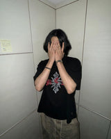 Scarred cross tee BK