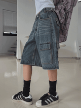 Zipper Two Way Cargo Bermuda Pants