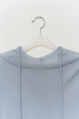 (W) Seal Sheer Hooded Top