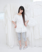 BUTTON LACE CAPRI PANTS / GREY