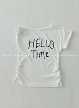 Unbalanced off-shoulder lettering short-sleeved T-shirt