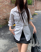 Suhi Rivet ポケットストラップルーズフィットロングスリーブシャツ