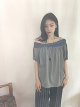カヒニオフショルダータイシャーリング半袖Tシャツ