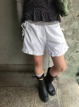 Hisami Strap Banding Frill Bermuda Pants