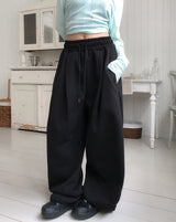 Freak Pintuck Balloon Training Pants