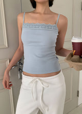 PINTER LACE SLEEVELESS