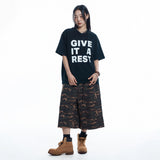 Camo 8-quarter Sweat Bermuda Pants - KHAKI