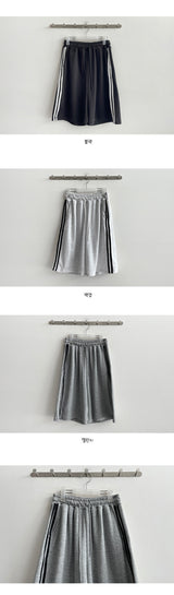 Roddle Line Track Half-Length Shorts